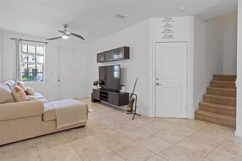 1469 SE 24th Terrace Homestead FL 33035