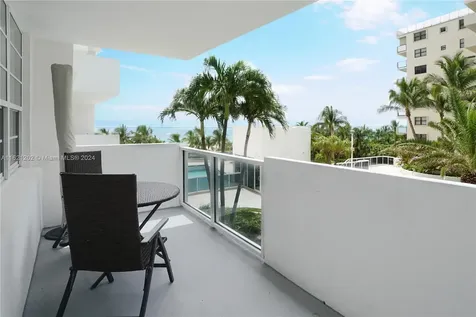 100 Lincoln Road Miami Beach FL 33139