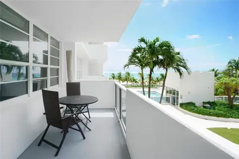 100 Lincoln Road Miami Beach FL 33139
