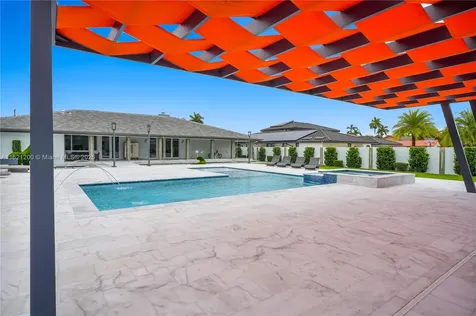 13785 SW 34th Street Miami FL 33175