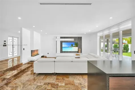 13785 SW 34th Street Miami FL 33175