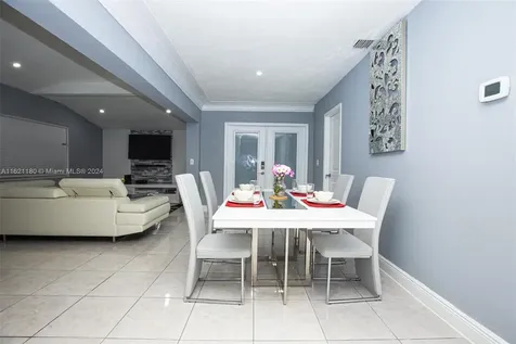 418 NW 47th Street Miami FL 33127
