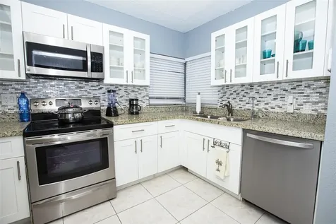 418 NW 47th Street Miami FL 33127