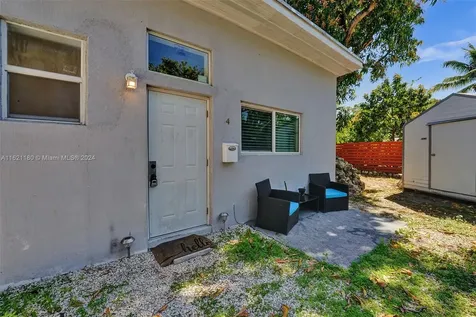 418 NW 47th Street Miami FL 33127