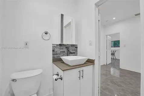 418 NW 47th Street Miami FL 33127