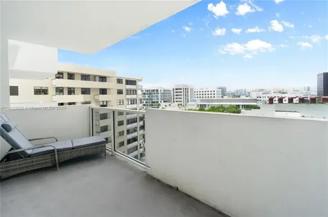 100 Lincoln Road Miami Beach FL 33139