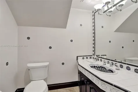 644 Middle River Drive Fort Lauderdale FL 33304