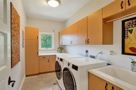 644 Middle River Drive Fort Lauderdale FL 33304