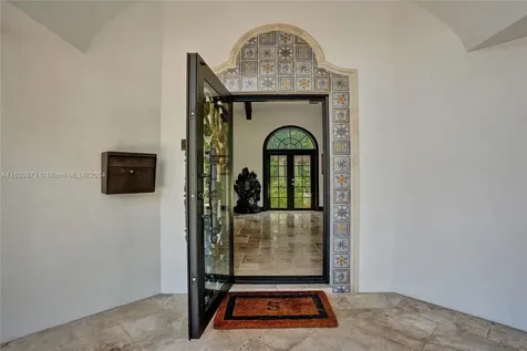 644 Middle River Drive Fort Lauderdale FL 33304