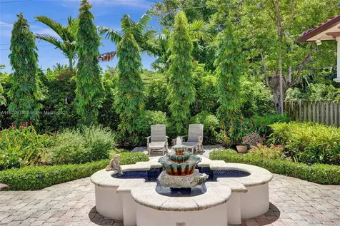 644 Middle River Drive Fort Lauderdale FL 33304