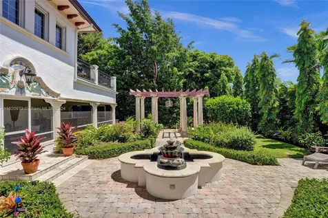 644 Middle River Drive Fort Lauderdale FL 33304