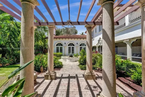 644 Middle River Drive Fort Lauderdale FL 33304