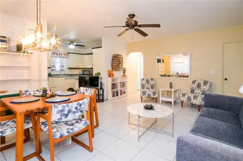 1716 N 16th Court Hollywood FL 33020