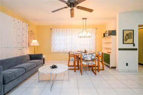 1716 N 16th Court Hollywood FL 33020