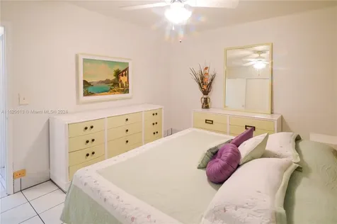 1716 N 16th Court Hollywood FL 33020