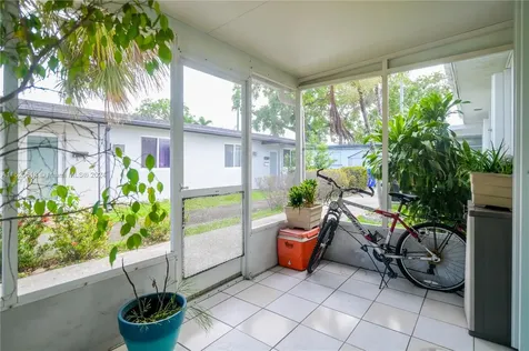 1716 N 16th Court Hollywood FL 33020