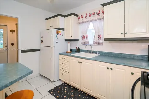 1716 N 16th Court Hollywood FL 33020