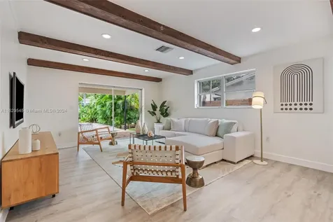 2451 NE 199th Street Miami FL 33180