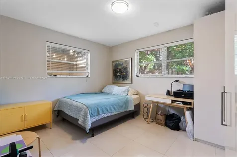 2930 Coconut Avenue Miami FL 33133