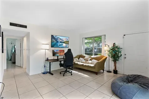 2930 Coconut Avenue Miami FL 33133