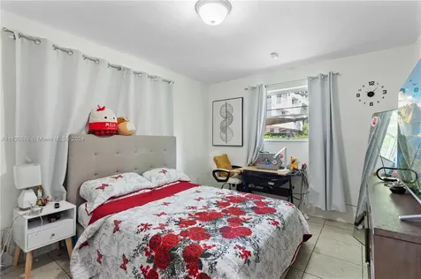2930 Coconut Avenue Miami FL 33133