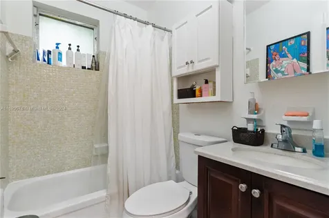 2930 Coconut Avenue Miami FL 33133