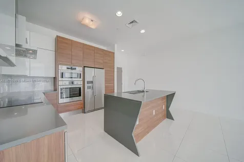 601 NE 27th Street Miami FL 33137