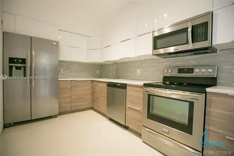 9381 E Bay Harbor Drive Bay Harbor Islands FL 33154