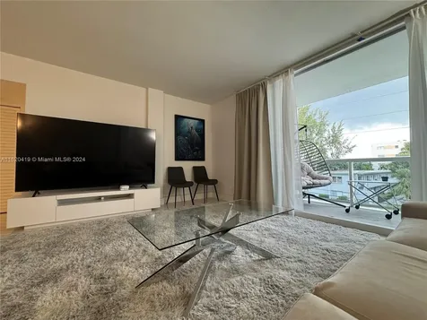 9381 E Bay Harbor Drive Bay Harbor Islands FL 33154