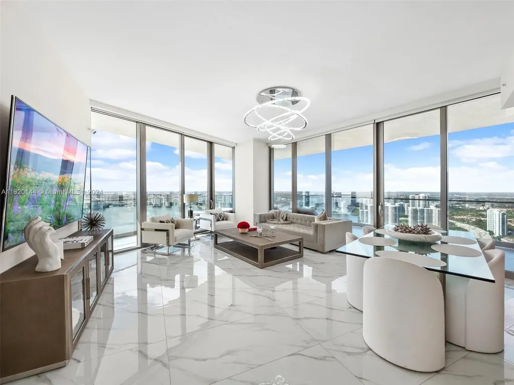18975 Collins Avenue Sunny Isles Beach FL 33160
