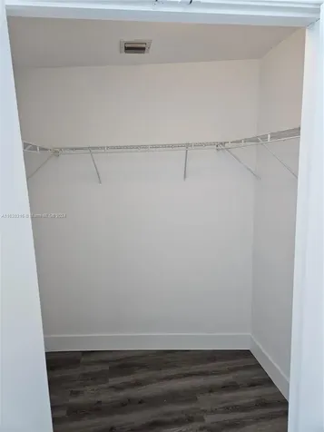 888 Biscayne Boulevard Miami FL 33132