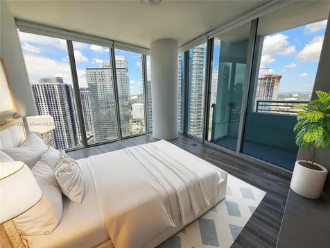 888 Biscayne Boulevard Miami FL 33132