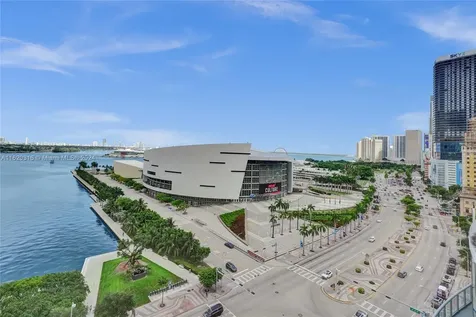 888 Biscayne Boulevard Miami FL 33132