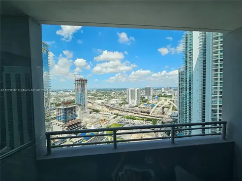 888 Biscayne Boulevard Miami FL 33132