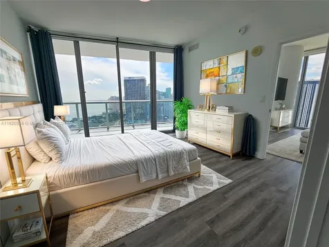 888 Biscayne Boulevard Miami FL 33132