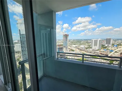 888 Biscayne Boulevard Miami FL 33132