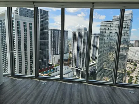 888 Biscayne Boulevard Miami FL 33132