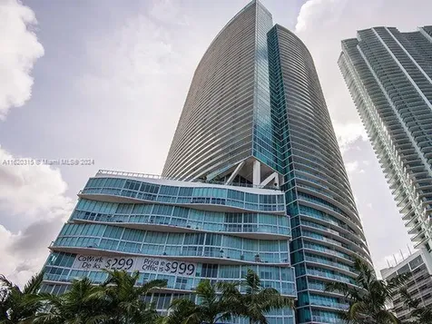 888 Biscayne Boulevard Miami FL 33132