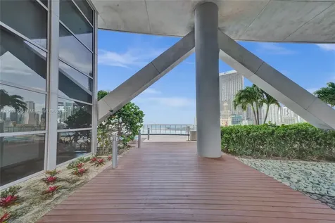 888 Biscayne Boulevard Miami FL 33132