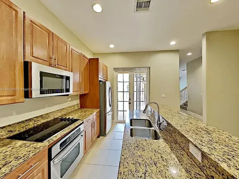 846 SW 146th Terrace Pembroke Pines FL 33027