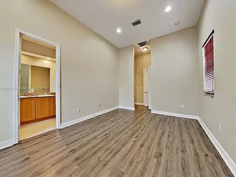 846 SW 146th Terrace Pembroke Pines FL 33027