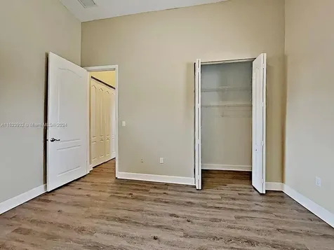 846 SW 146th Terrace Pembroke Pines FL 33027