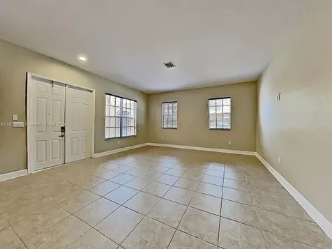 846 SW 146th Terrace Pembroke Pines FL 33027