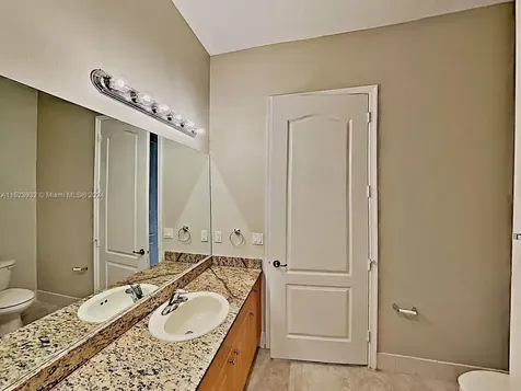 846 SW 146th Terrace Pembroke Pines FL 33027