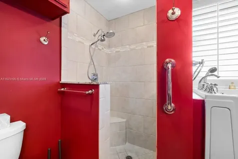 53 Edinburgh Drive Palm Beach Gardens FL 33418