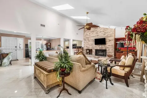 53 Edinburgh Drive Palm Beach Gardens FL 33418