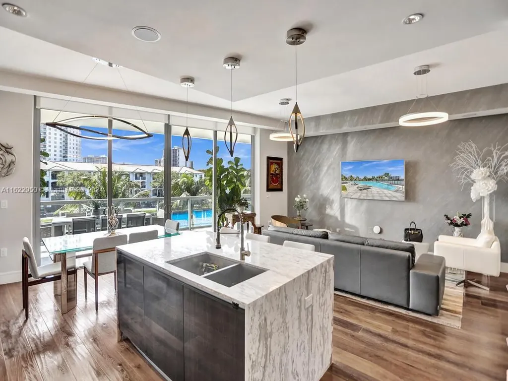 3250 NE 188th Street Aventura FL 33180