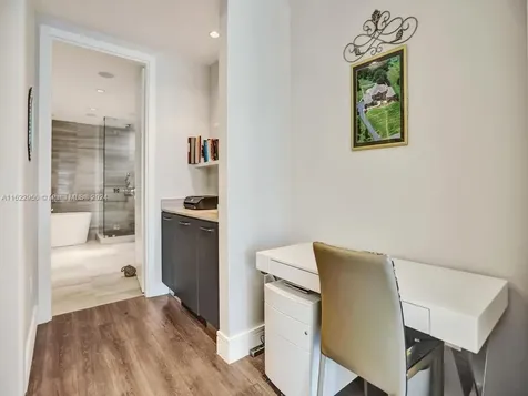 3250 NE 188th Street Aventura FL 33180