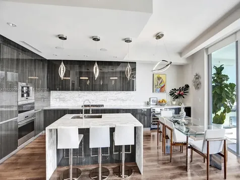 3250 NE 188th Street Aventura FL 33180