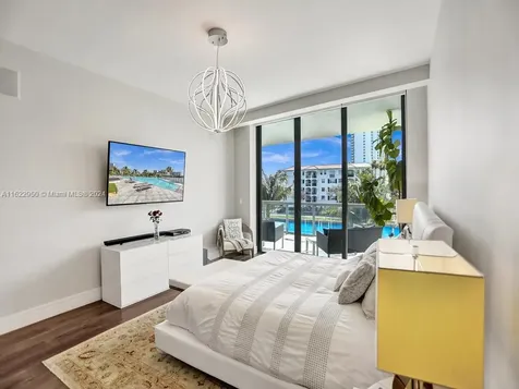 3250 NE 188th Street Aventura FL 33180